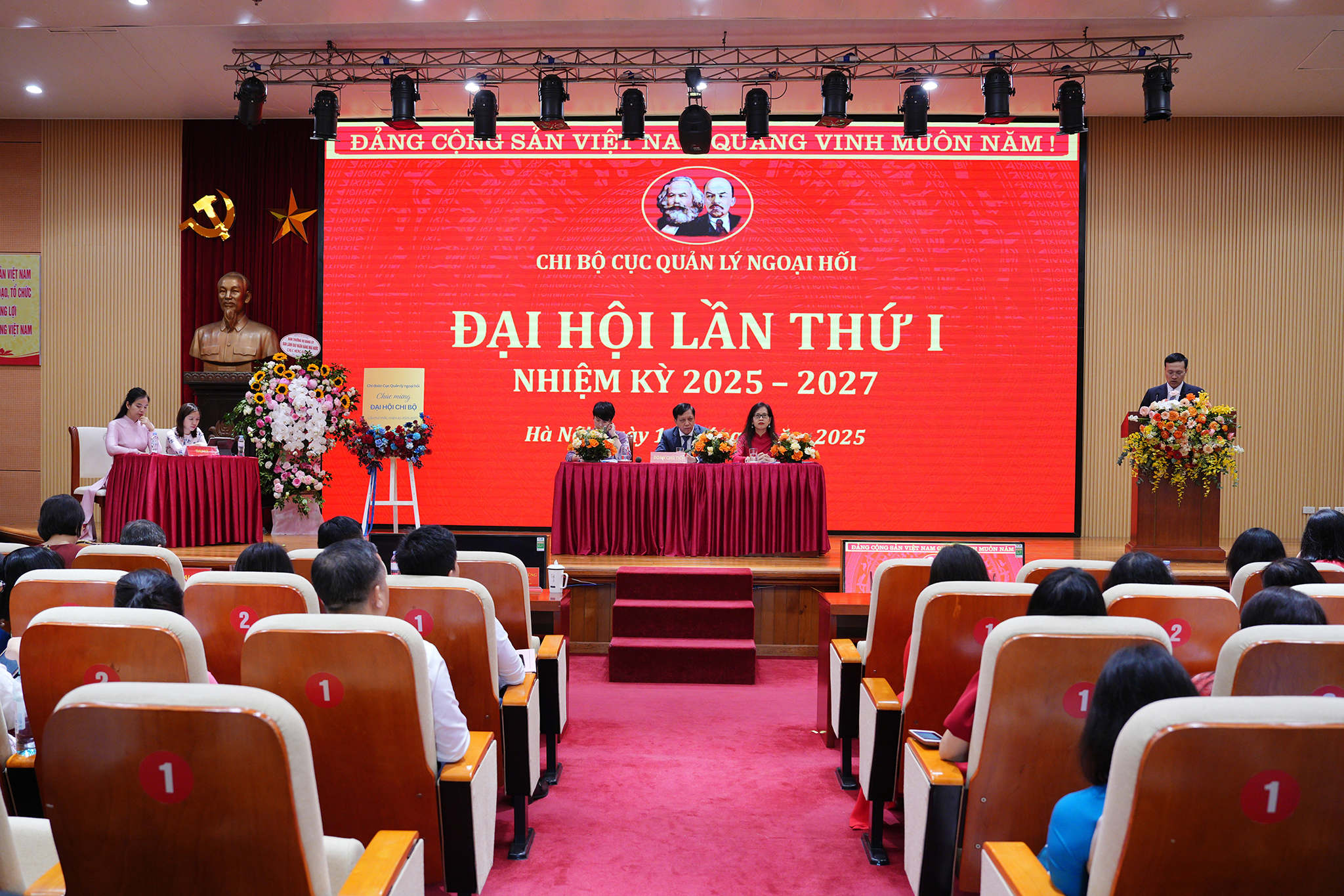 Quang cảnh Đại hội Quang cảnh Đại hội