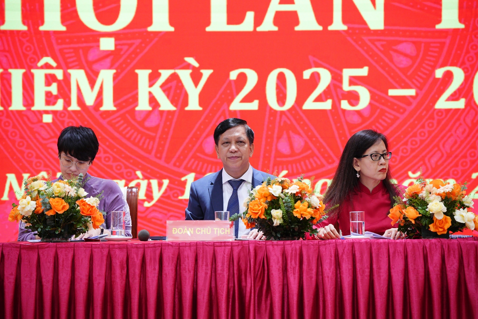 Chi bộ Cục Quản lý ngoại hối thực hiện tốt nhiệm vụ chính trị tham mưu quản lý và dự trữ ngoại hối Chi bộ Cục Quản lý ngoại hối thực hiện tốt nhiệm vụ chính trị tham mưu quản lý và dự trữ ngoại hối