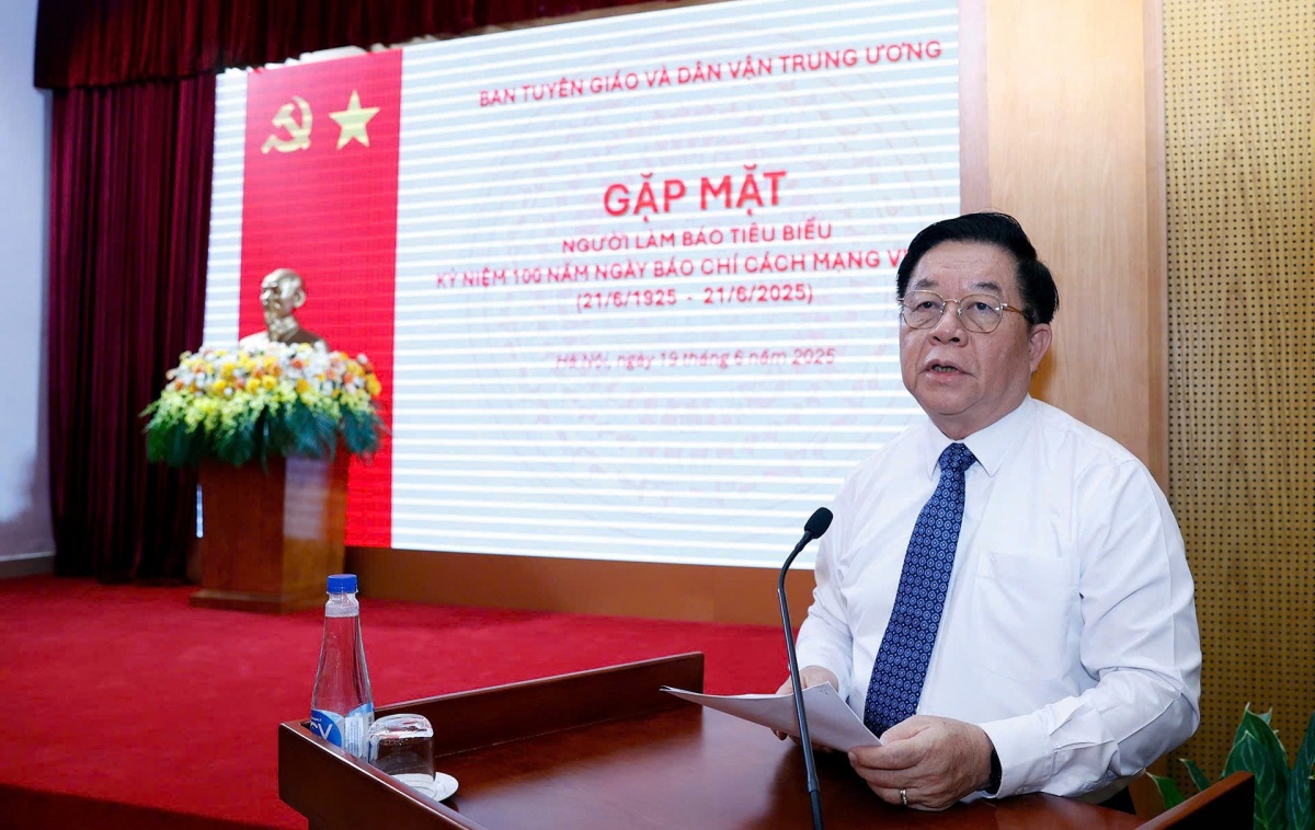 Gặp mặt nhà báo tiêu biểu nhân Kỷ niệm 100 năm Ngày Báo chí Cách mạng Việt Nam