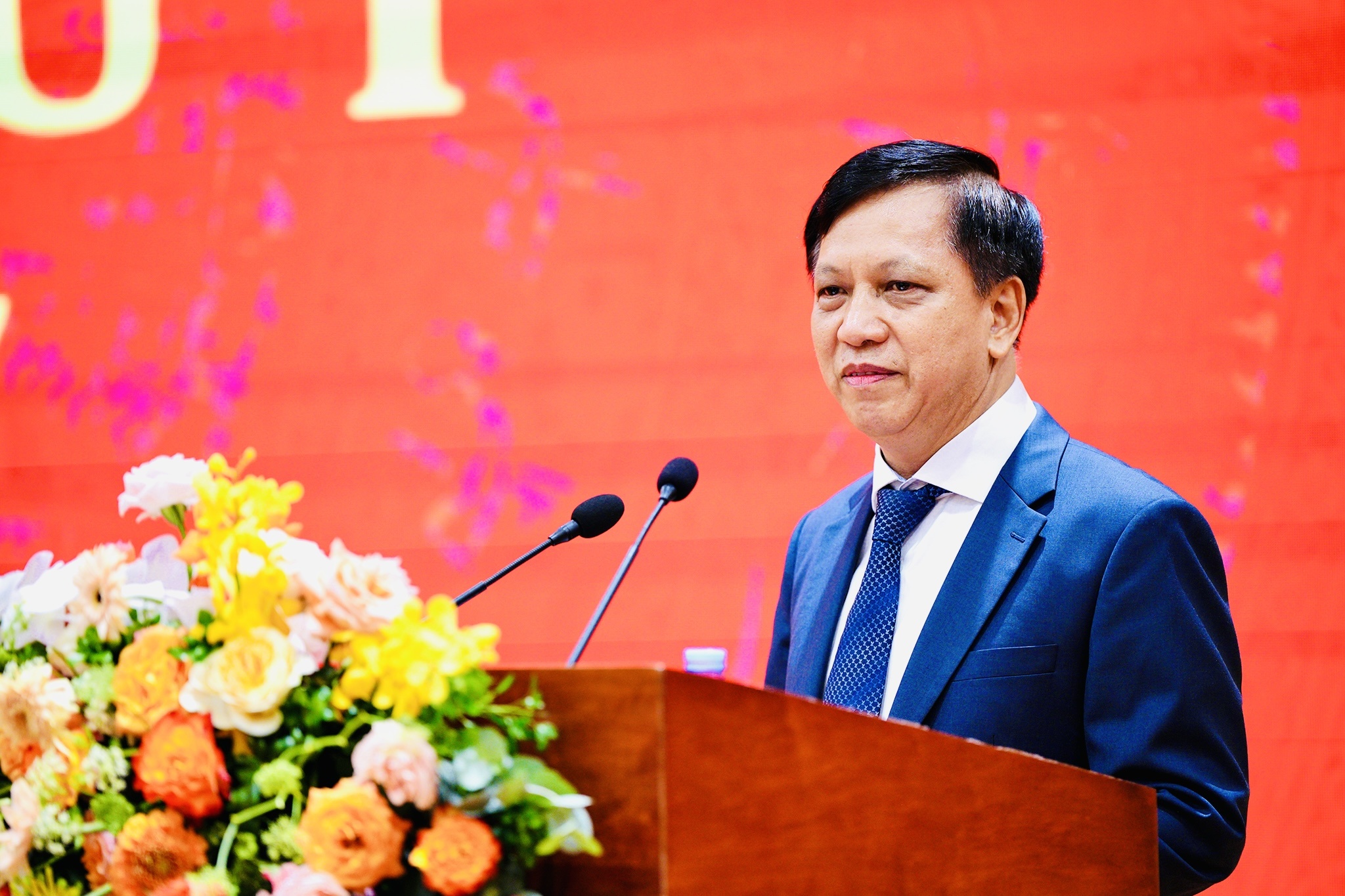 undefined Chi bộ Cục Quản lý ngoại hối thực hiện tốt nhiệm vụ chính trị tham mưu quản lý và dự trữ ngoại hối