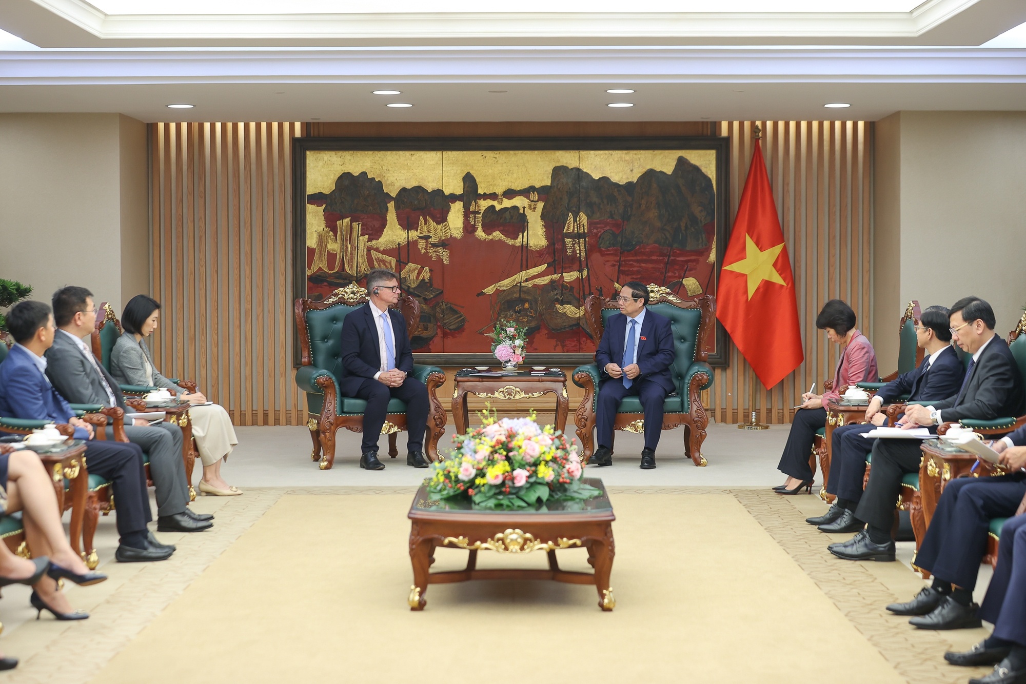 Phó Chủ tịch HP nhấn mạnh Việt Nam là thị trường quan trọng mà HP tin tưởng sẽ đạt thành công - Ảnh: VGP/Nhật Bắc