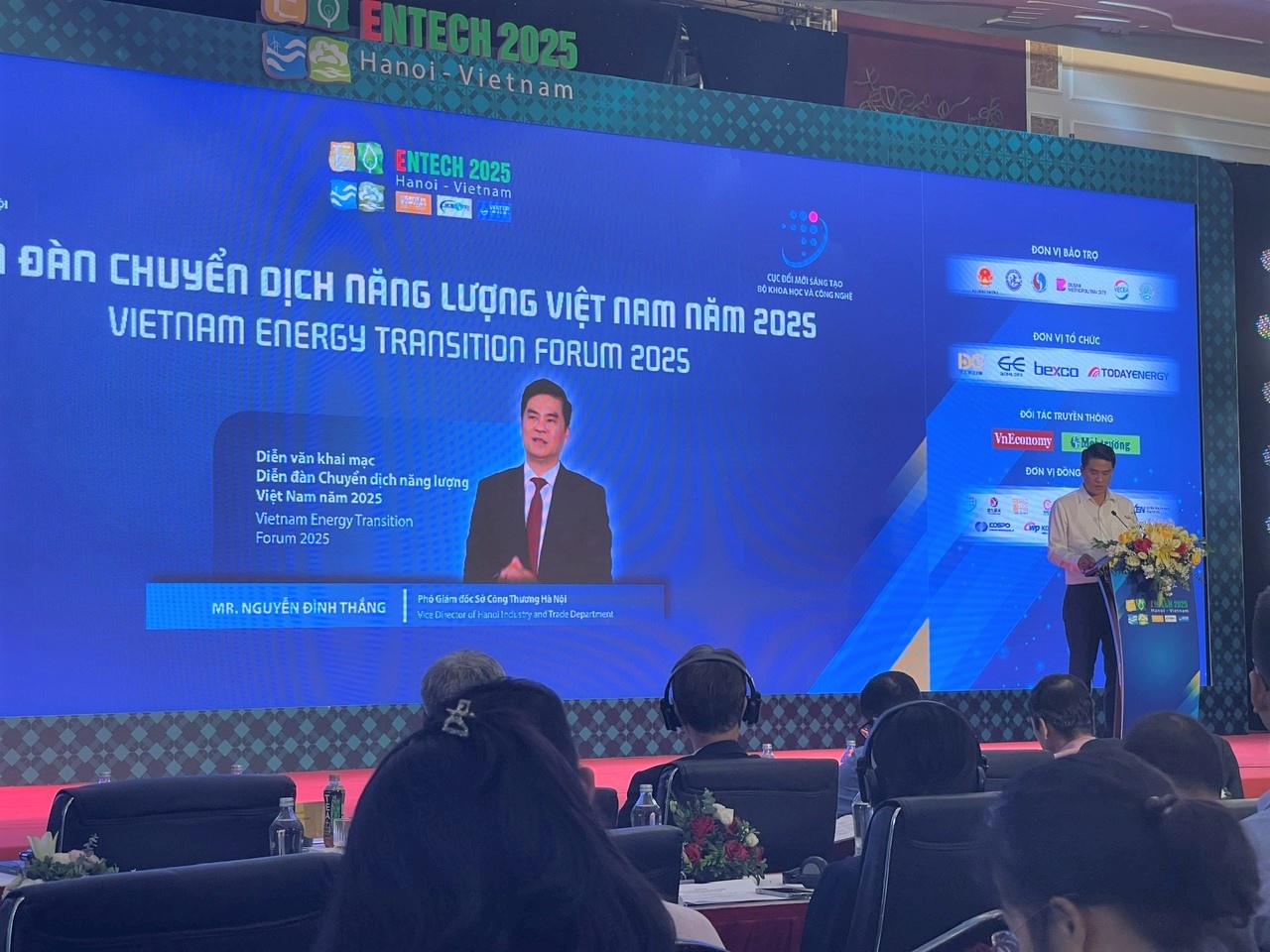 Chuyển dịch năng lượng là trách nhiệm chung, không thể trì hoãn