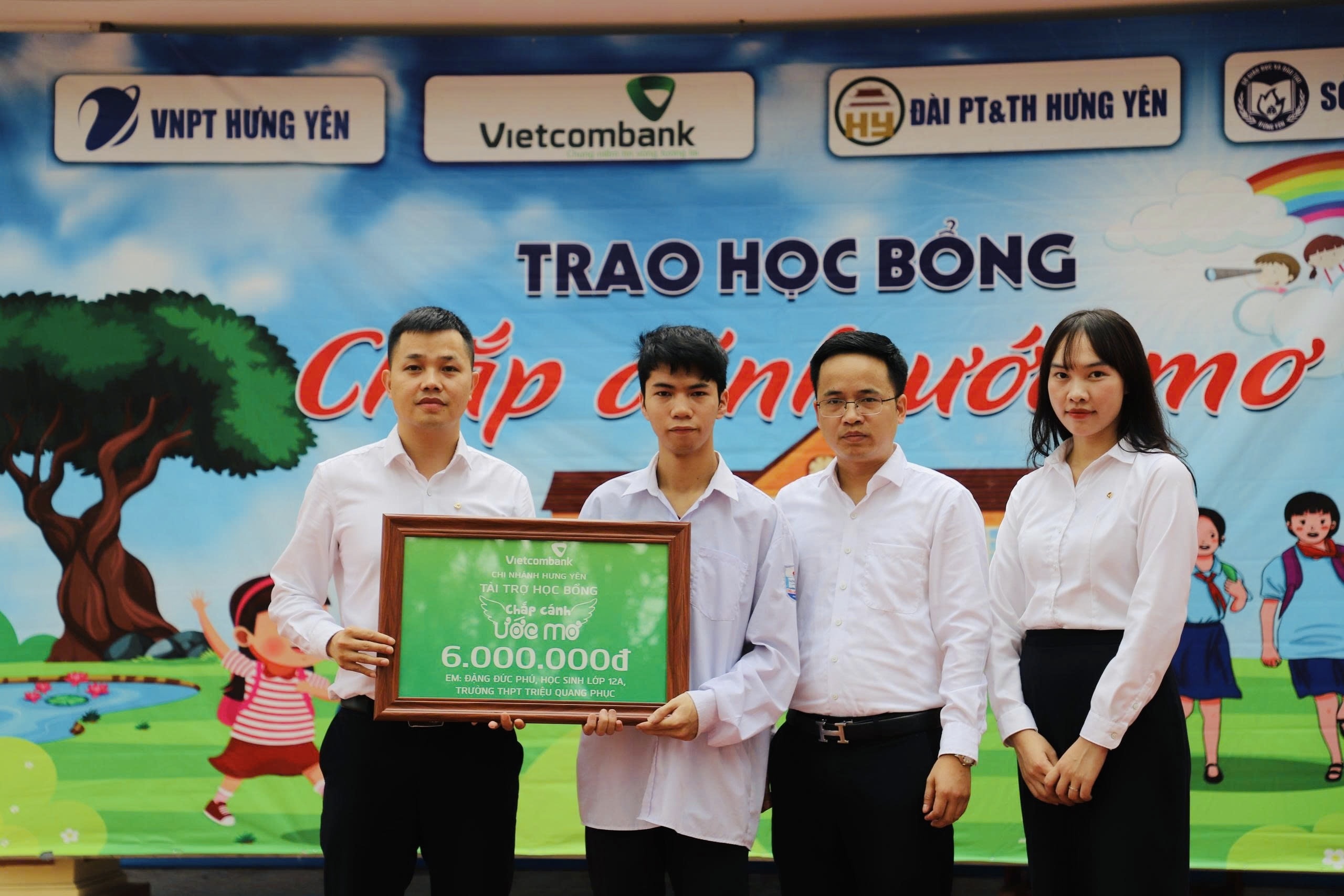 Tiếp tục hành trình “Chắp cánh ước mơ” ở Hưng Yên