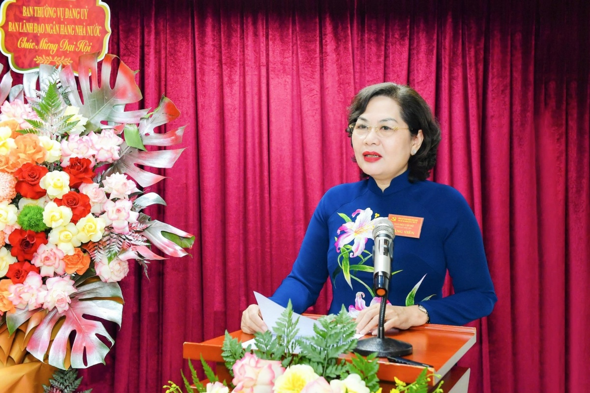 Thống đốc NHNN Nguyễn Thị Hồng phts biểu chỉ đạo Đại hội Thống đốc NHNN Nguyễn Thị Hồng phts biểu chỉ đạo Đại hội