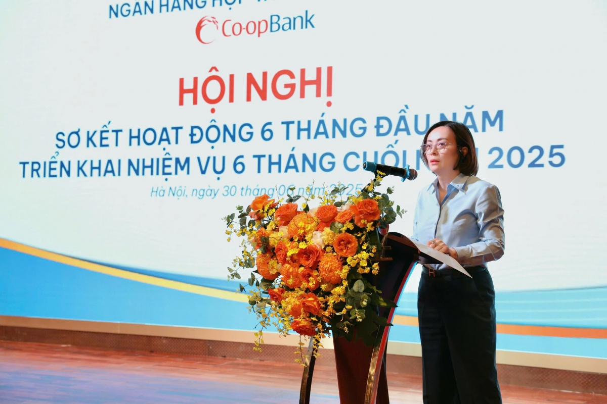 Co-opBank sơ kết hoạt động 6 tháng đầu năm và triển khai nhiệm vụ 6 tháng cuối năm 2025 Co-opBank sơ kết hoạt động 6 tháng đầu năm và triển khai nhiệm vụ 6 tháng cuối năm 2025