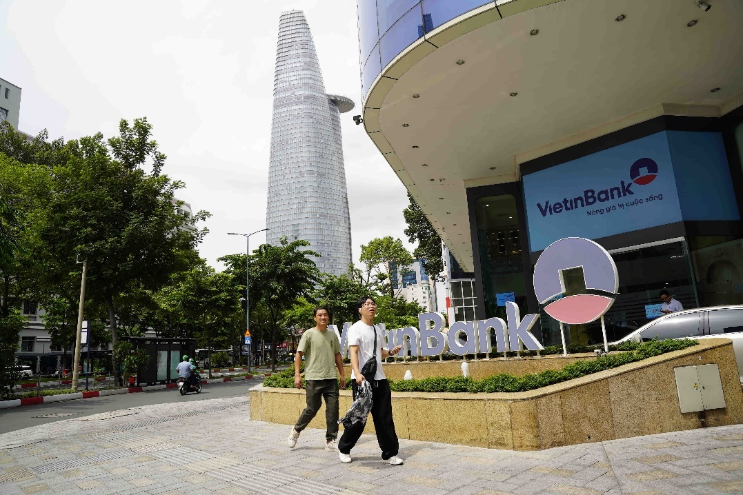 Ngân hàng sẽ tiếp tục trở thành kênh dẫn vốn quy mô lớn hơn sau khi TP. Hồ Chí Minh hợp nhất với hai tỉnh, trở thành siêu đô thị 