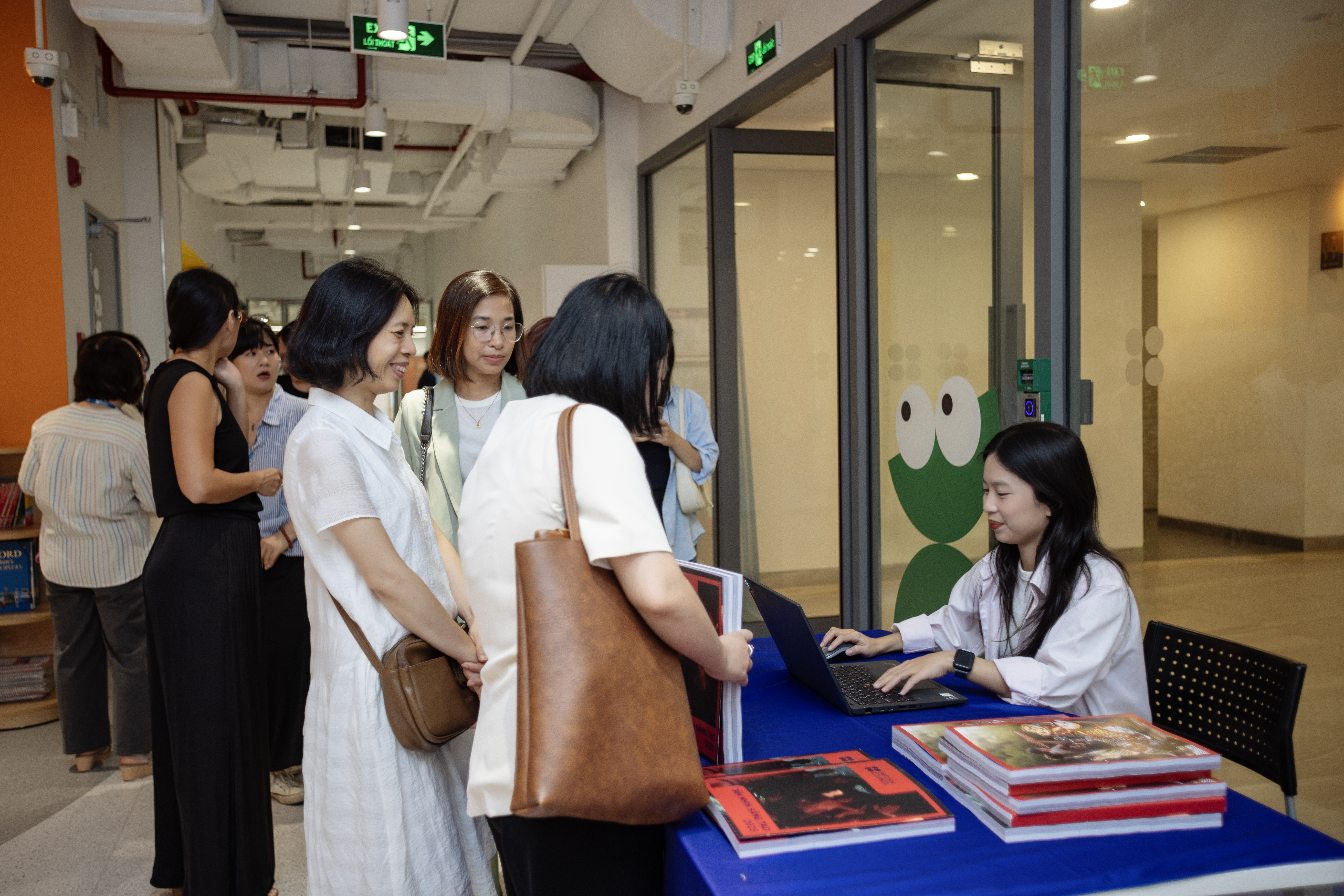 ấn phẩm này sẽ là một định vị có ích cho những hợp tác trong tương lai giữa các cá nhân làm sáng tạo, các địa phương sáng tạo ở Việt Nam ấn phẩm này sẽ là một định vị có ích cho những hợp tác trong tương lai giữa các cá nhân làm sáng tạo, các địa phương sáng tạo ở Việt Nam