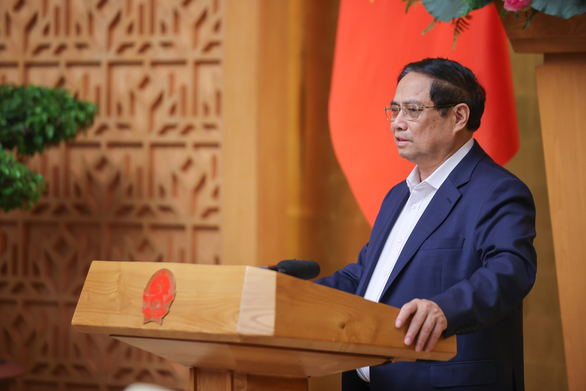 Thủ tướng chủ trì Hội nghị trực tuyến Chính phủ với 34 tỉnh thành và hơn 3.300 xã, phường, đặc khu - Ảnh: VGP/Nhật Bắc Thủ tướng chủ trì Hội nghị trực tuyến Chính phủ với 34 tỉnh thành và hơn 3.300 xã, phường, đặc khu - Ảnh: VGP/Nhật Bắc