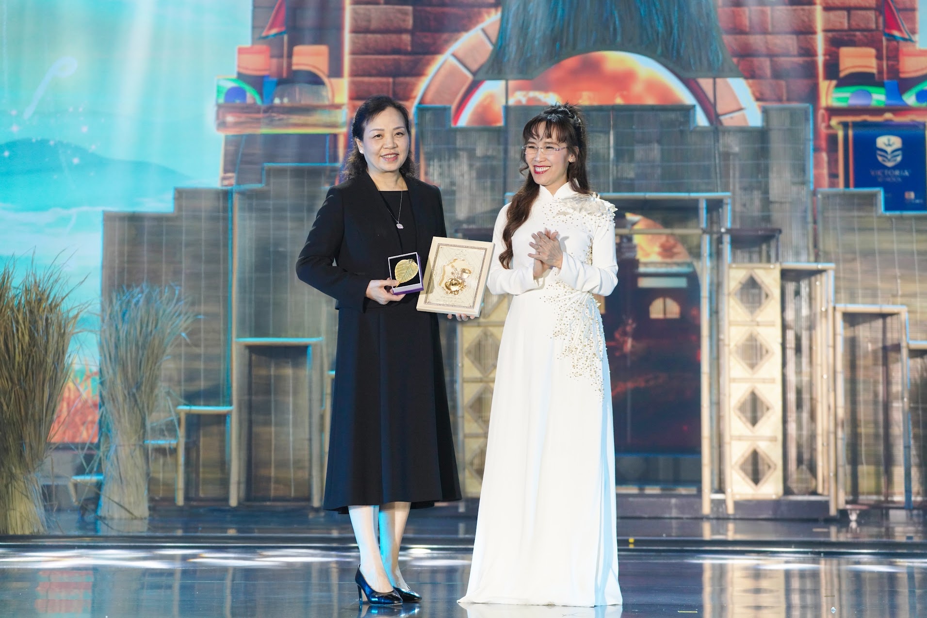 “The Enchanted Crossbow” của Victoria School toả sáng tại DANAFF III “The Enchanted Crossbow” của Victoria School toả sáng tại DANAFF III