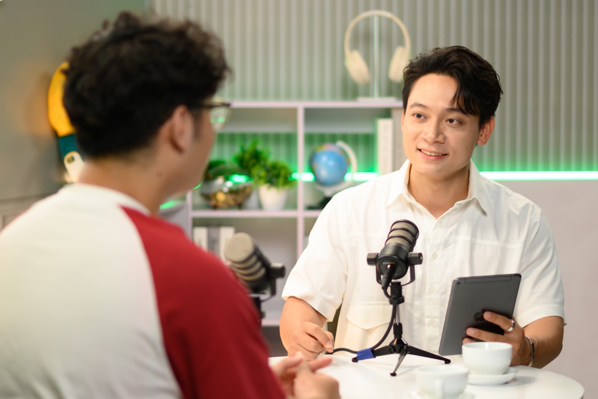 The Money Manifest - Sân chơi mới để Gen Z thấu hiểu và làm chủ tài chính cá nhân The Money Manifest - Sân chơi mới để Gen Z thấu hiểu và làm chủ tài chính cá nhân