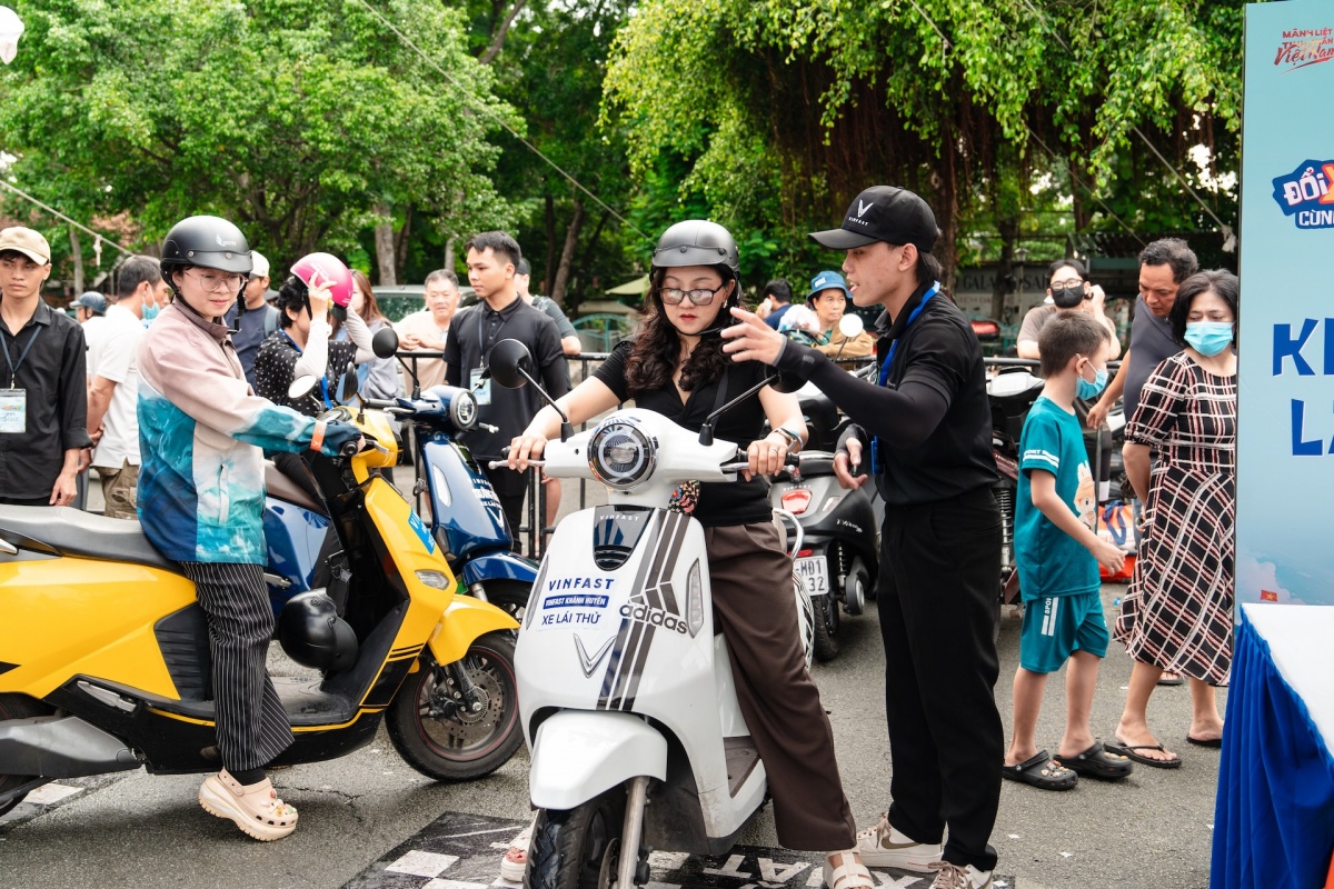 Người dùng tại TP.HCM có thể trải nghiệm đầy đủ các dòng xe máy VinFast tại các điểm sự kiện.