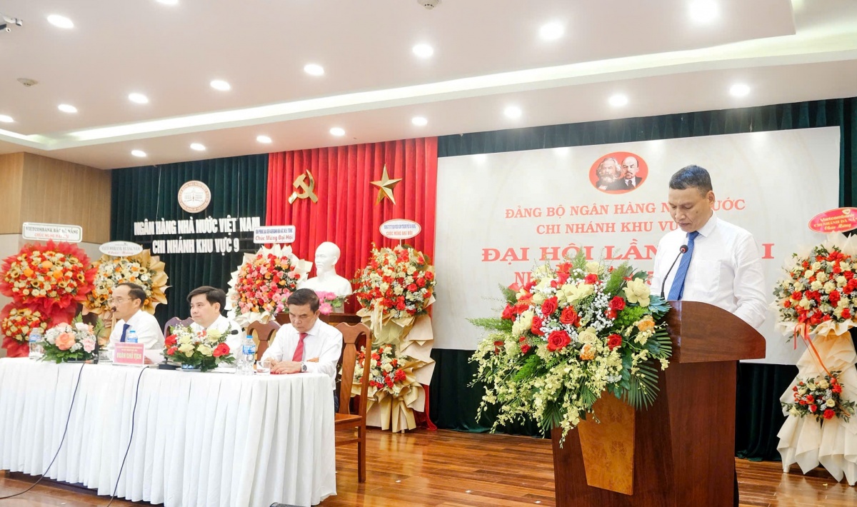 Đồng chí Hồ Kỳ Minh, Ủy viên Ban Thường vụ Thành ủy, PBT thường trực Đảng ủy UBND Thành phố, Phó Chủ tịch thường trực UBND TP Đà Nẵng phát biểu chỉ đạo tại Đại hội Đồng chí Hồ Kỳ Minh, Ủy viên Ban Thường vụ Thành ủy, PBT thường trực Đảng ủy UBND Thành phố, Phó Chủ tịch thường trực UBND TP Đà Nẵng phát biểu chỉ đạo tại Đại hội