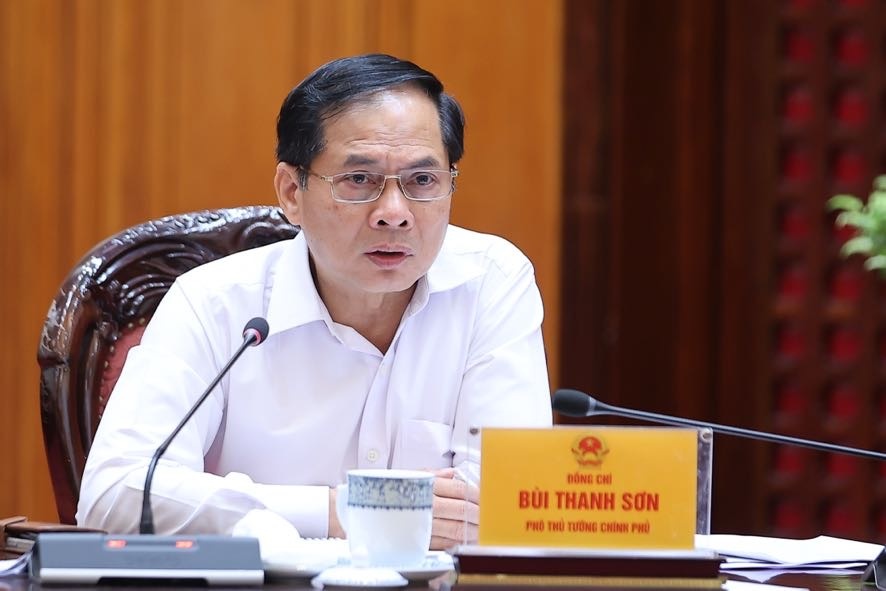 Phó Thủ tướng Bùi Thanh Sơn phát biểu tại cuộc họp - Ảnh: VGP/Nhật Bắc Phó Thủ tướng Bùi Thanh Sơn phát biểu tại cuộc họp - Ảnh: VGP/Nhật Bắc