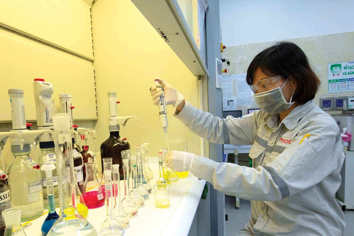 Từ khát vọng của Hồ Chủ tịch đến Tầm vóc năng lượng Quốc gia Từ khát vọng của Hồ Chủ tịch đến Tầm vóc năng lượng Quốc gia