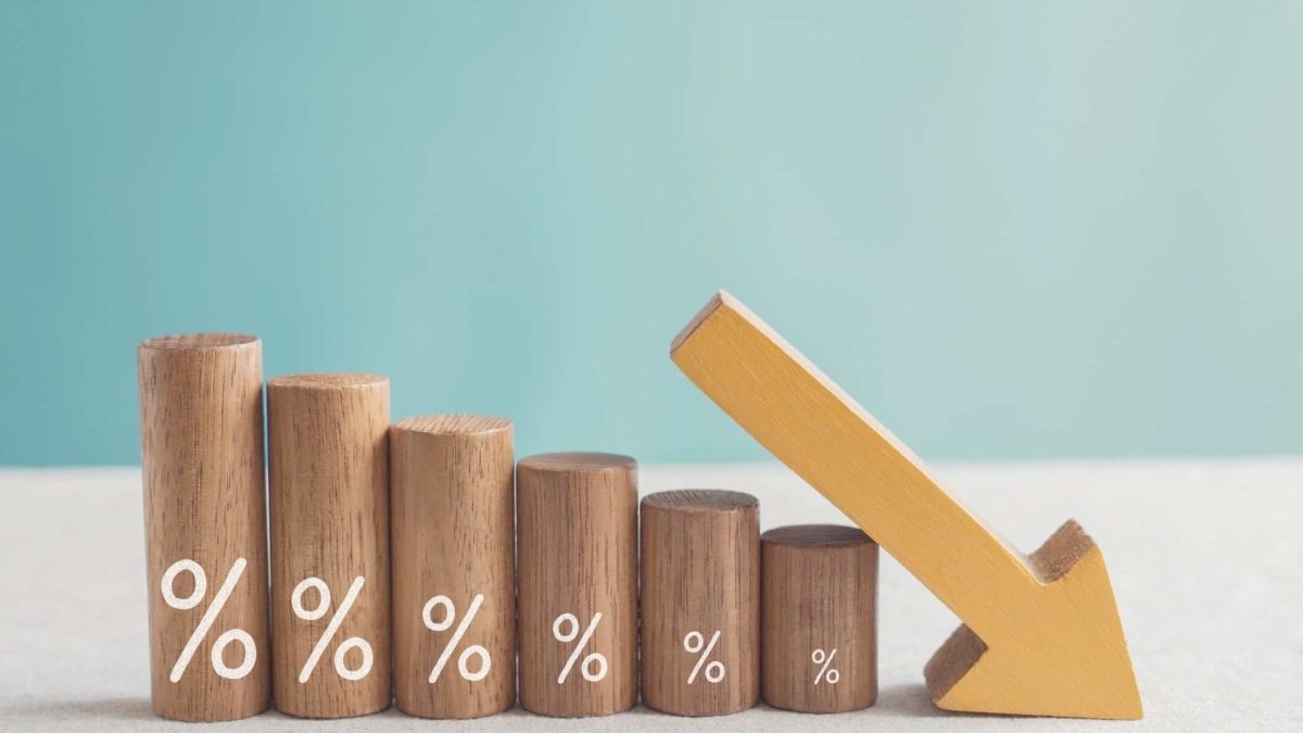 Làn sóng cắt giảm lãi suất toàn cầu chậm lại giữa bối cảnh thuế quan và bất ổn chính trị Làn sóng cắt giảm lãi suất toàn cầu chậm lại giữa bối cảnh thuế quan và bất ổn chính trị