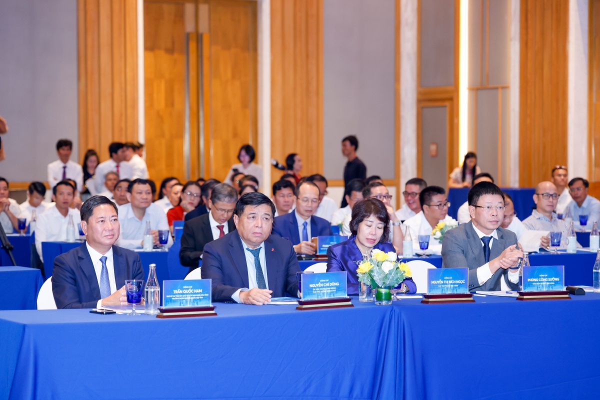 Khánh Hòa phát huy cơ chế đặc thù, huy động nguồn lực hiệu quả tạo đột phá trong kỷ nguyên mới