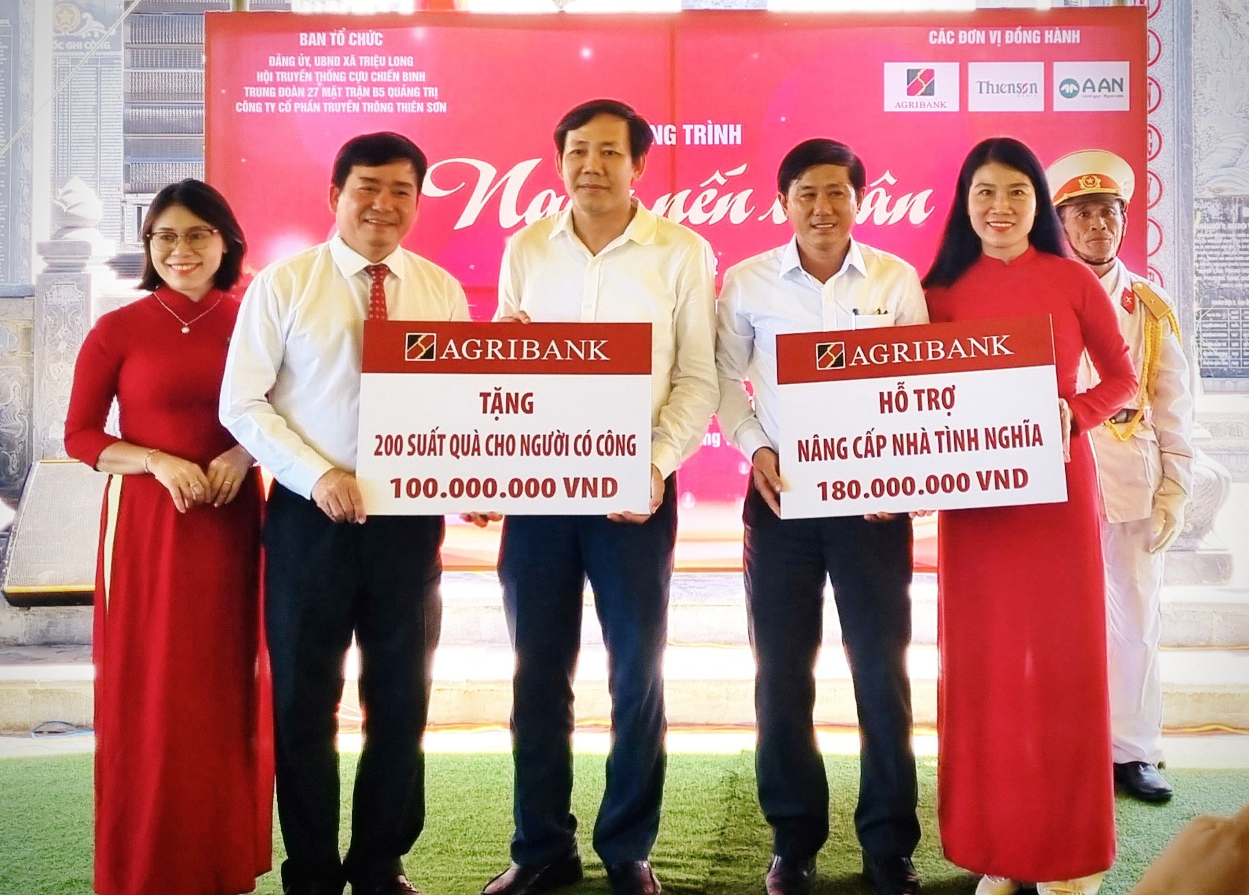 Agribank đồng hành cùng chương trình “Ký ức những huyền thoại” - Tri ân các Anh hùng Liệt sĩ