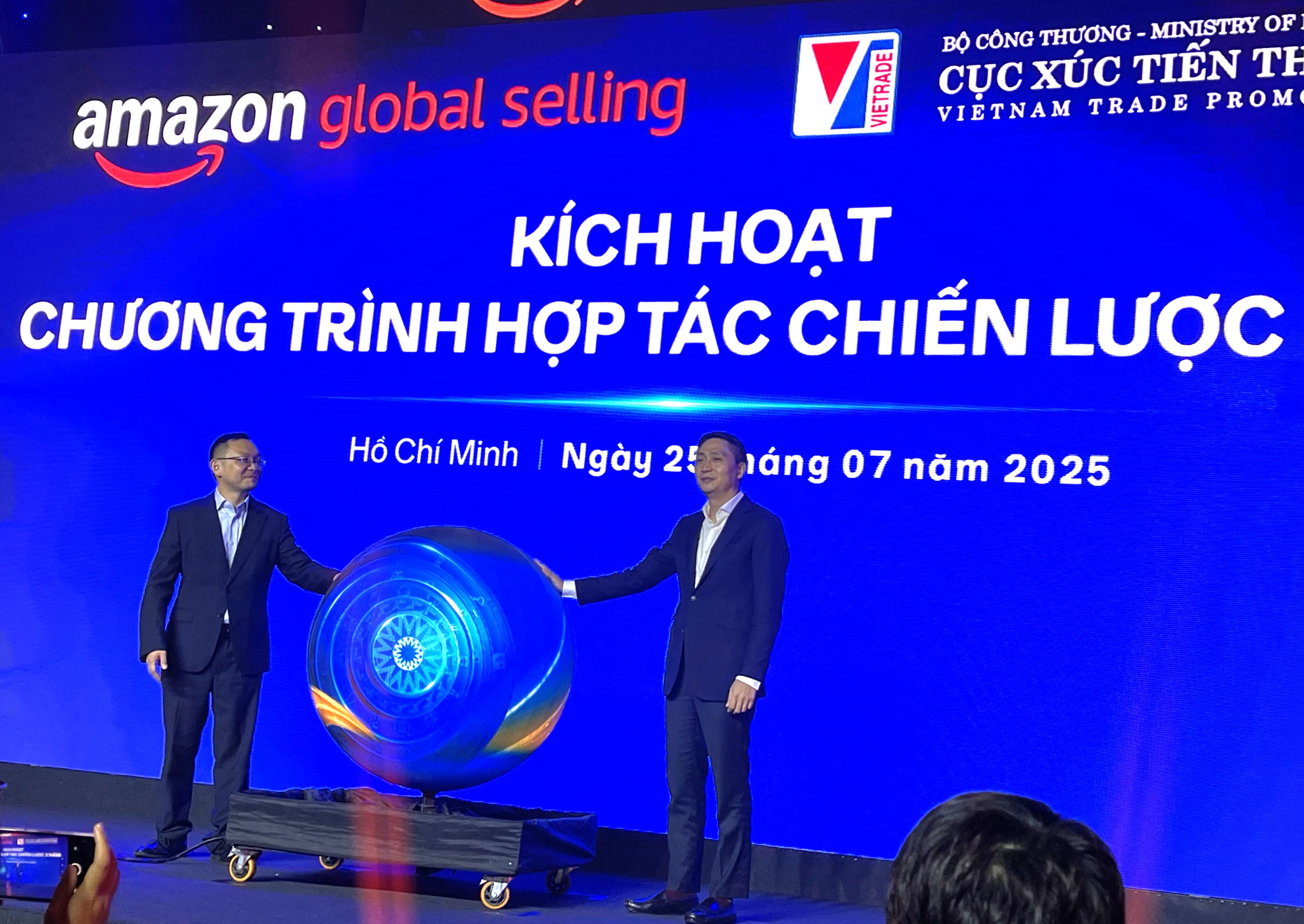 Hợp tác thương mại điện tử xuyên biên giới đưa doanh nghiệp Việt vươn xa