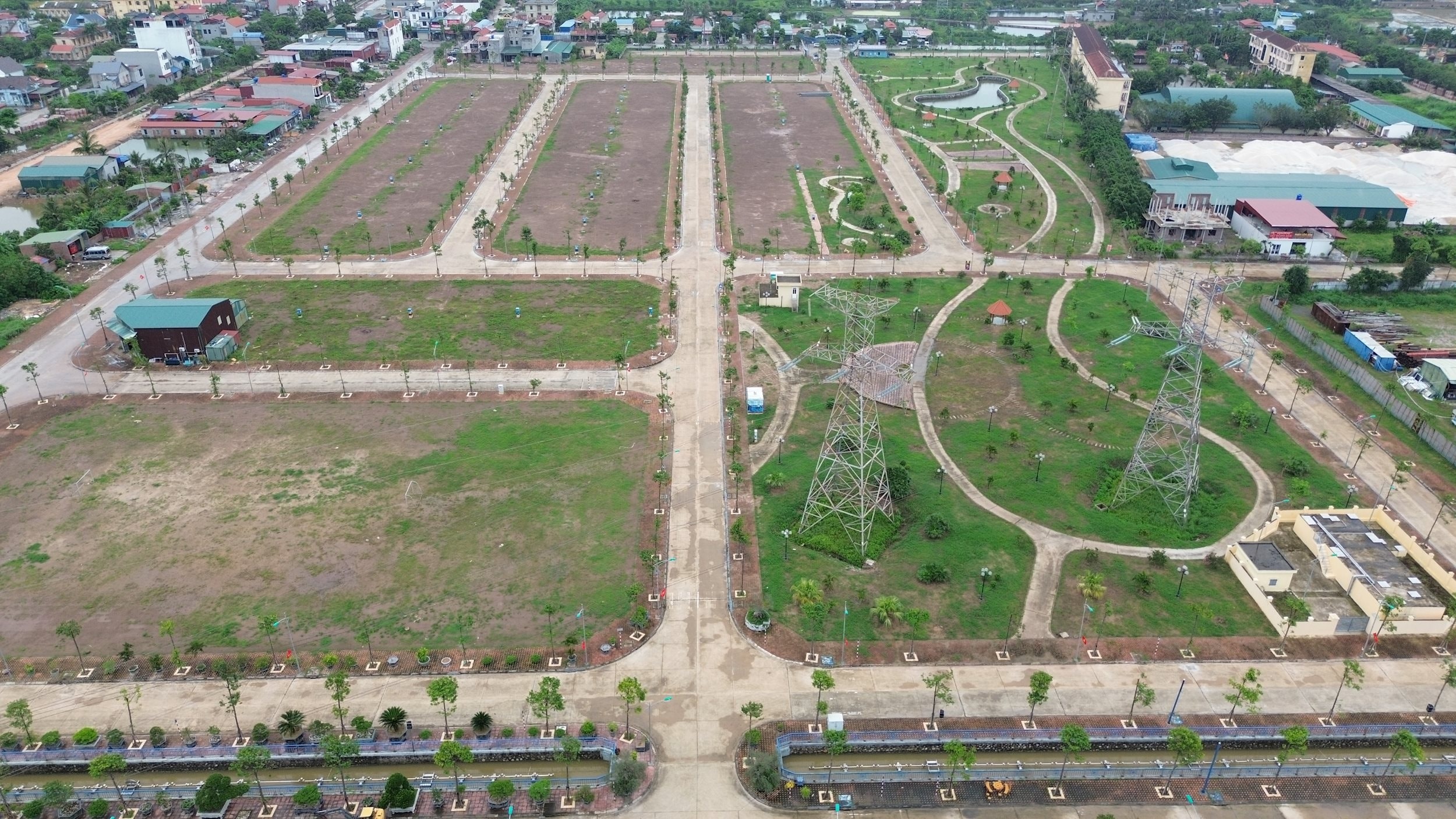 Phát huy nguồn lực đất đai để kích thích tăng trưởng Phát huy nguồn lực đất đai để kích thích tăng trưởng