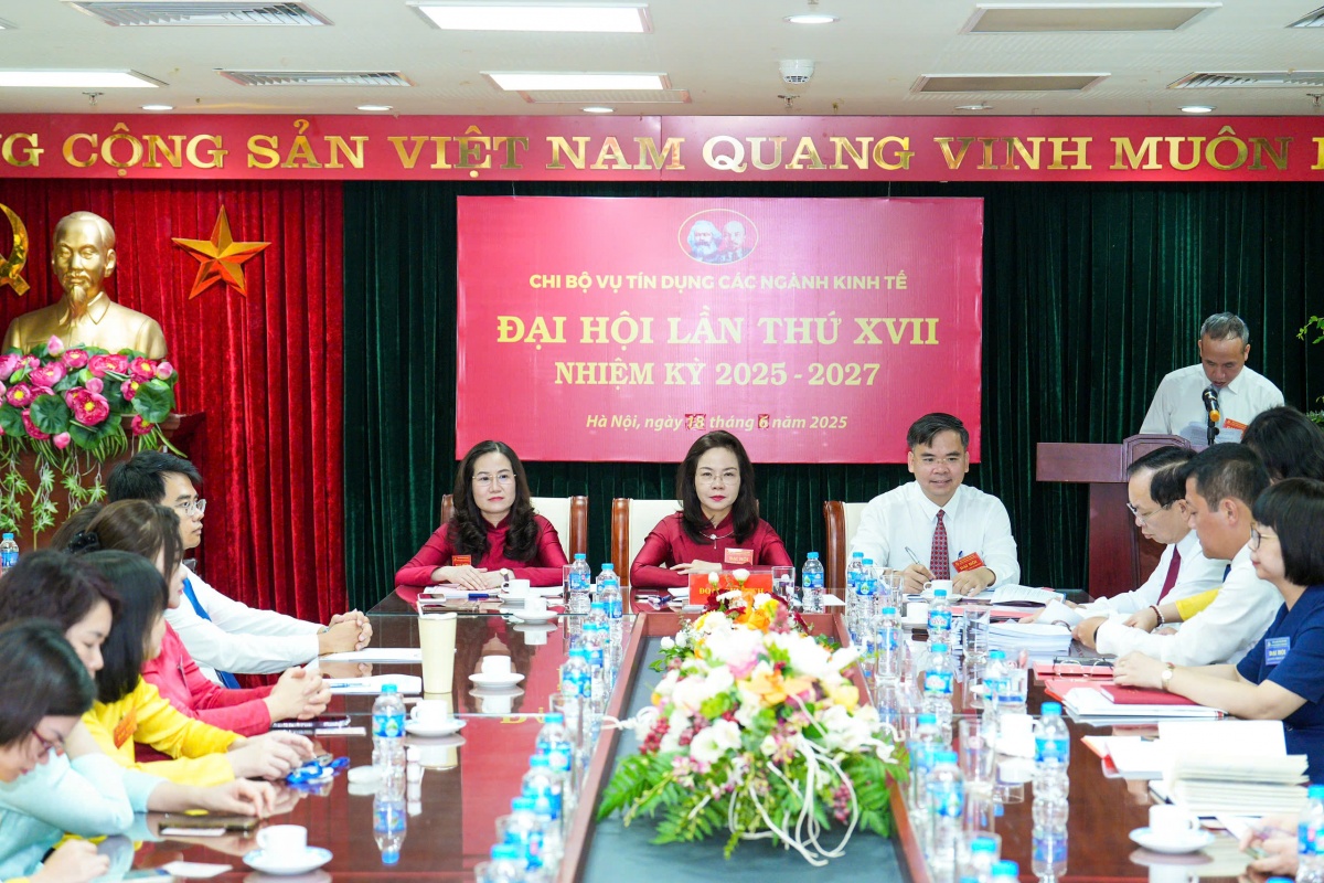 Tạo tiền đề tổ chức thành công Đại hội Đảng bộ NHNN lần thứ I nhiệm kỳ 2025 – 2030 Tạo tiền đề tổ chức thành công Đại hội Đảng bộ NHNN lần thứ I nhiệm kỳ 2025 – 2030