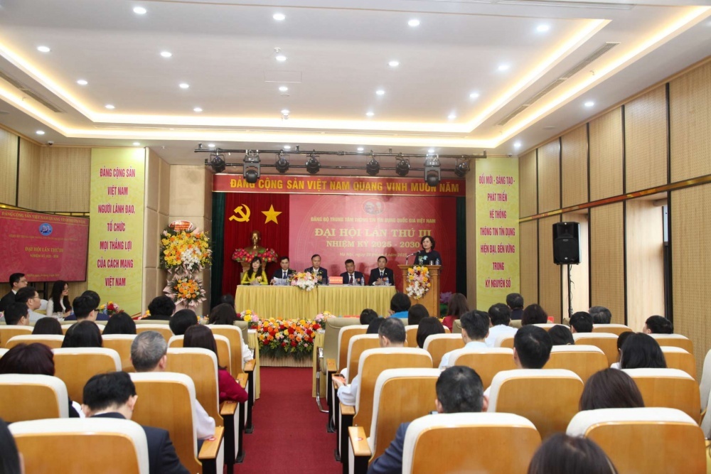 Tạo tiền đề tổ chức thành công Đại hội Đảng bộ NHNN lần thứ I nhiệm kỳ 2025 – 2030 Tạo tiền đề tổ chức thành công Đại hội Đảng bộ NHNN lần thứ I nhiệm kỳ 2025 – 2030