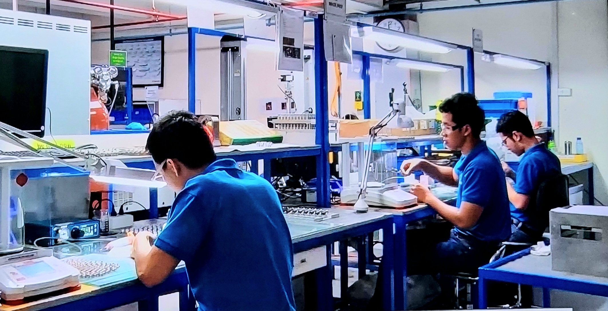 Doanh nghiệp cần chú trọng xây dựng đội ngũ vận hành công nghệ mới, kiểm soát chất lượng và thiết kế sản phẩm