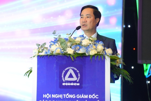 ông Nguyễn Xuân Việt, Chủ tịch Hiệp hội bảo hiểm Việt Nam ông Nguyễn Xuân Việt, Chủ tịch Hiệp hội bảo hiểm Việt Nam