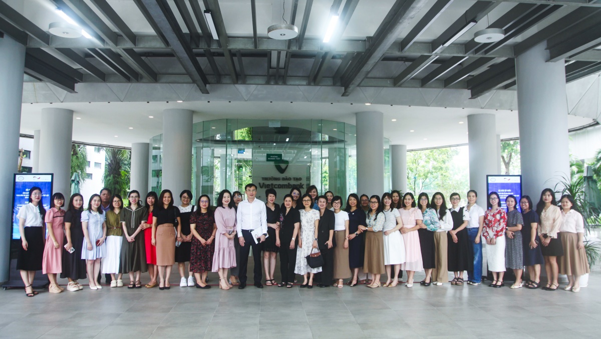 Lồng ghép bình đẳng giới trong xây dựng văn bản pháp luật của NHNN