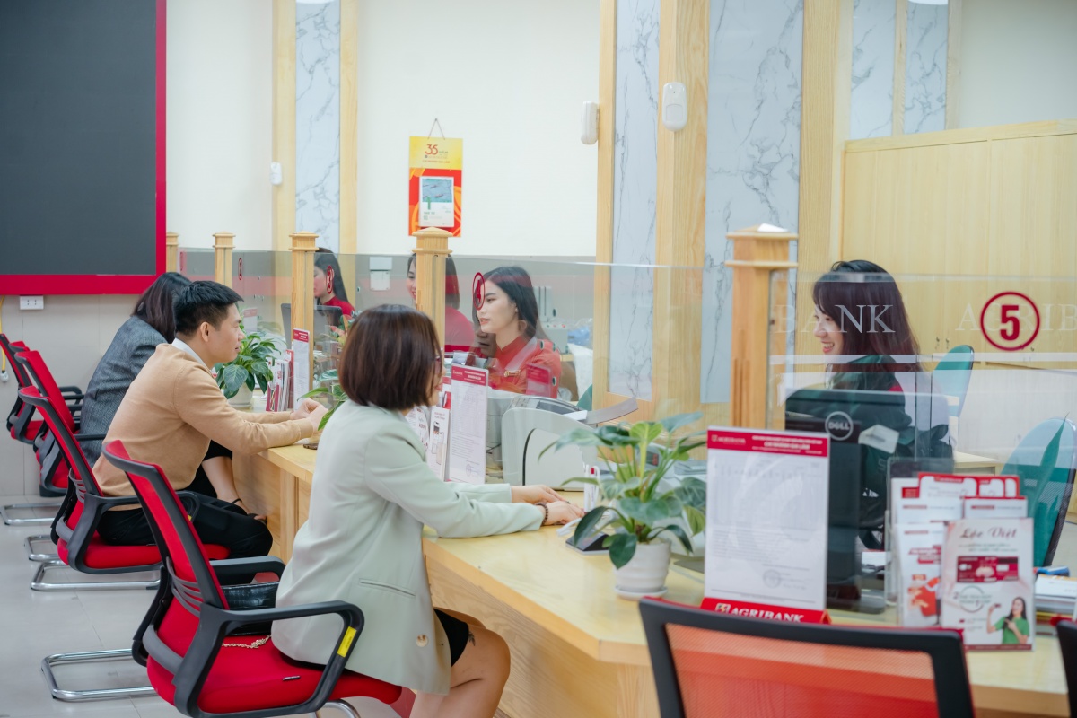 Agribank tiếp sức, hiện thực hóa ước mơ an cư, phát triển kinh tế