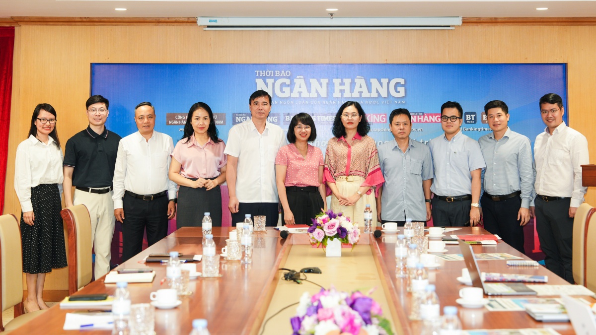 Tăng cường hợp tác toàn diện giữa Thời báo Ngân hàng và Học viện Ngân hàng Tăng cường hợp tác toàn diện giữa Thời báo Ngân hàng và Học viện Ngân hàng