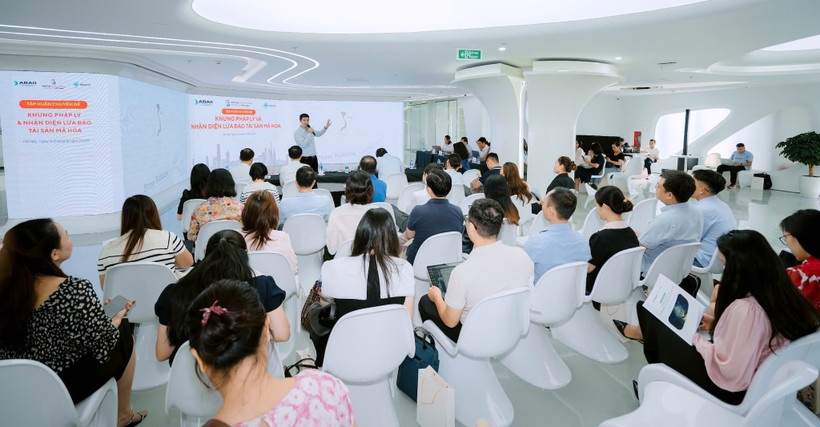 Sự kiện thu hút gần hơn 70 nhà báo, phóng viên lĩnh vực công nghệ, blockchain, tài sản số, tài sản mã hoá tham dự Sự kiện thu hút gần hơn 70 nhà báo, phóng viên lĩnh vực công nghệ, blockchain, tài sản số, tài sản mã hoá tham dự