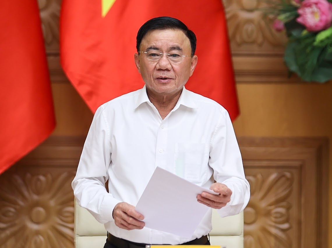 Khẩn trương hoàn thiện, trình Bộ Chính trị hai nghị quyết đột phá về giáo dục - đào tạo và chăm sóc sức khỏe nhân dân