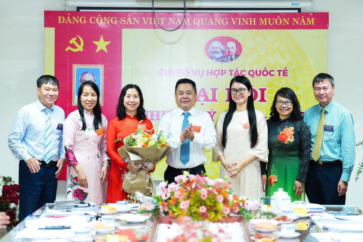 Nâng cao vị thế và nội lực ngành Ngân hàng