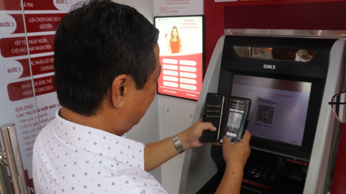 Agribank mang ngân hàng hiện đại đến Thạnh An, thắp sáng hy vọng phát triển