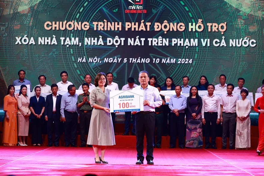 Agribank và hành trình cùng cả nước hoàn thành mục tiêu chương trình xóa nhà tạm, nhà dột nát