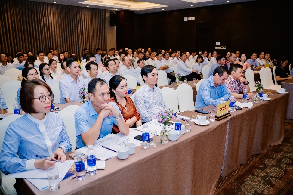 Toàn cảnh Hội nghị sơ kết hoạt động 6 tháng đầu năm 2025 và triển khai nhiệm vụ QTDND trên địa bàn Ngân hàng Nhà nước Chi nhánh Khu vực 9