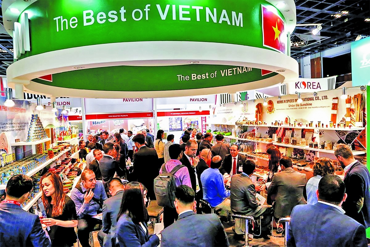 Chính phủ đã triển khai nhiều chính sách cải cách thể chế, tạo điều kiện thuận lợi cho doanh nghiệp đầu tư ra nước ngoài Chính phủ đã triển khai nhiều chính sách cải cách thể chế, tạo điều kiện thuận lợi cho doanh nghiệp đầu tư ra nước ngoài