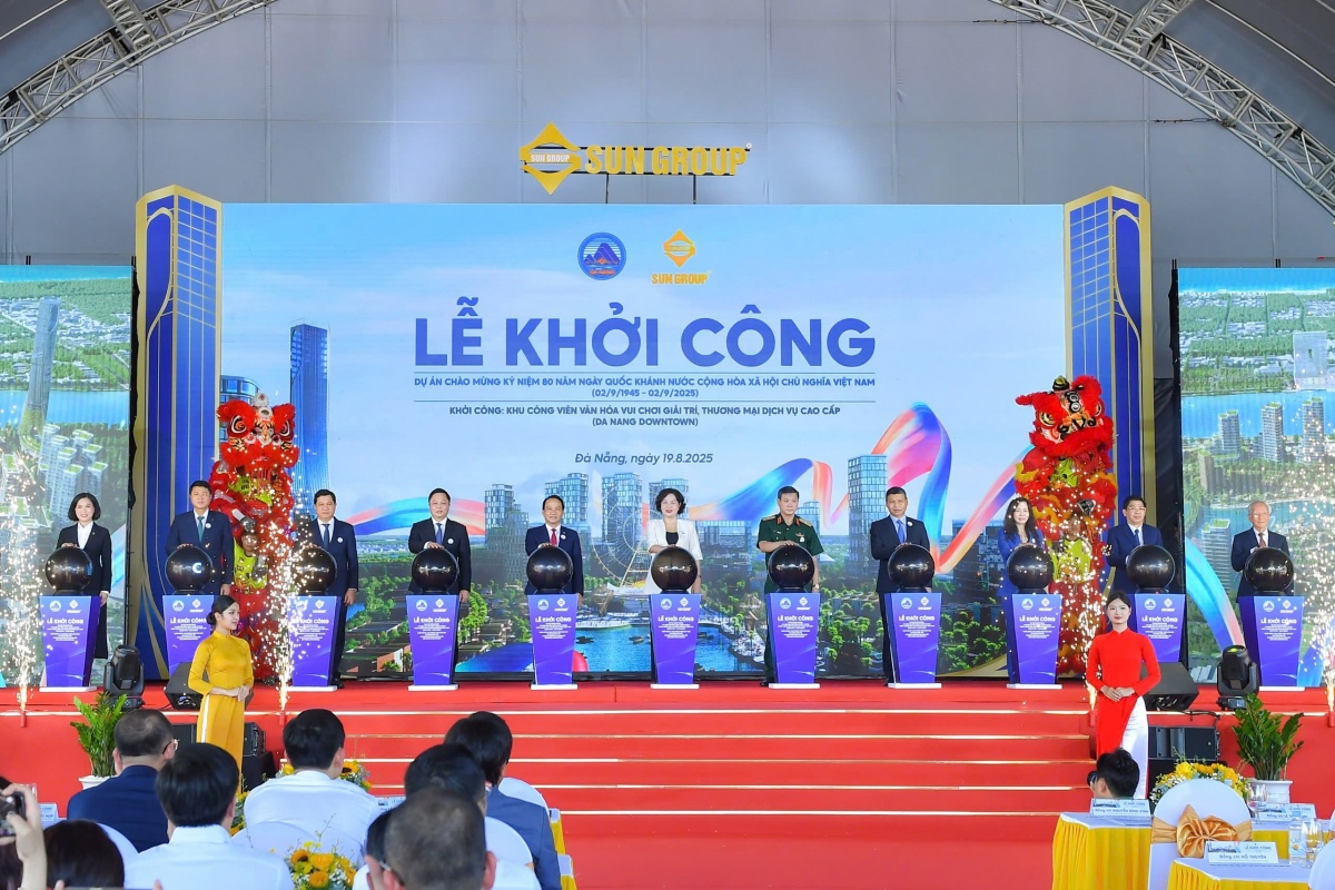 Đà Nẵng: Khởi công siêu tổ hợp Da Nang Downtown gần 80.000 tỷ đồng Đà Nẵng: Khởi công siêu tổ hợp Da Nang Downtown gần 80.000 tỷ đồng