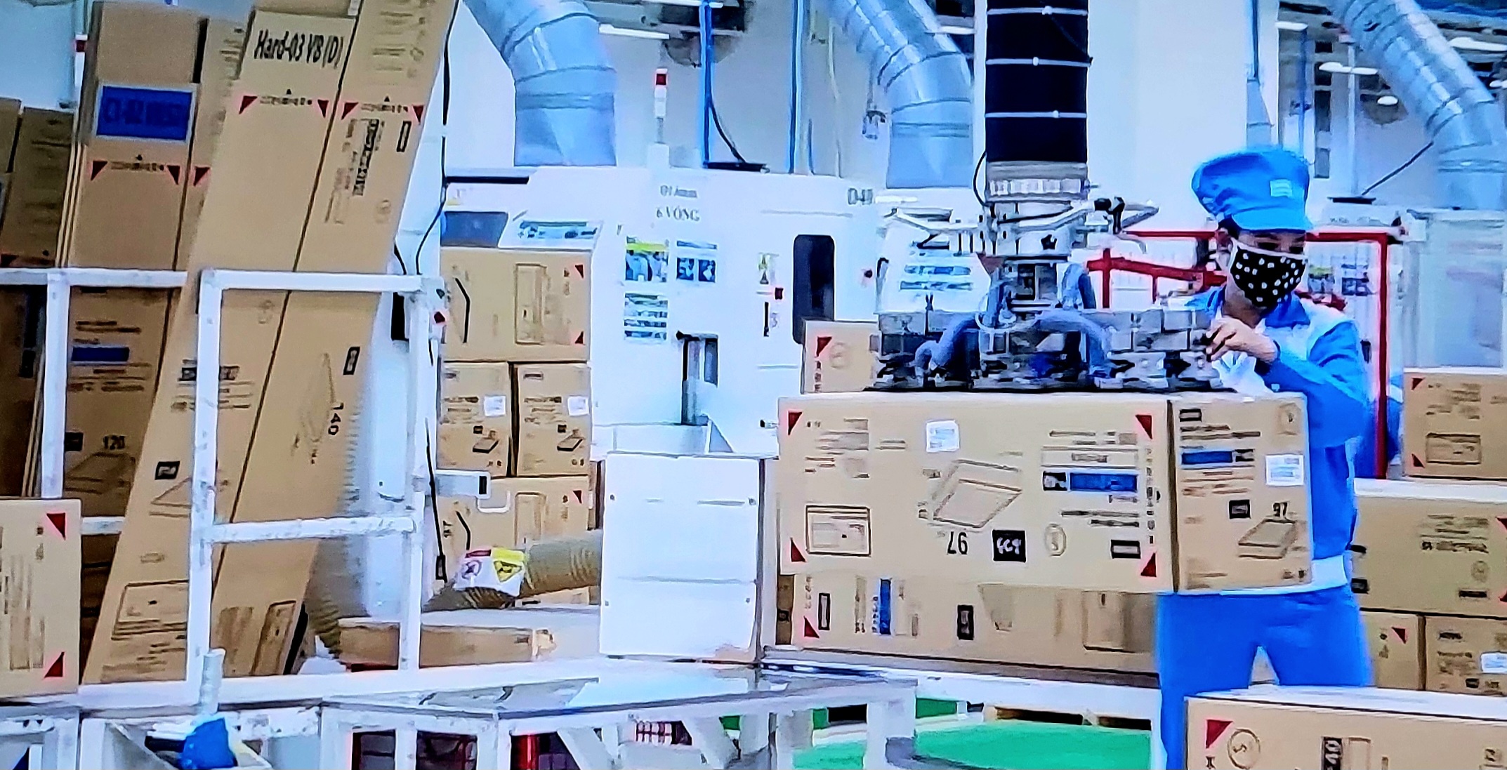 Bán hàng đa kênh: Thương mại bán lẻ lấy lại vị thế