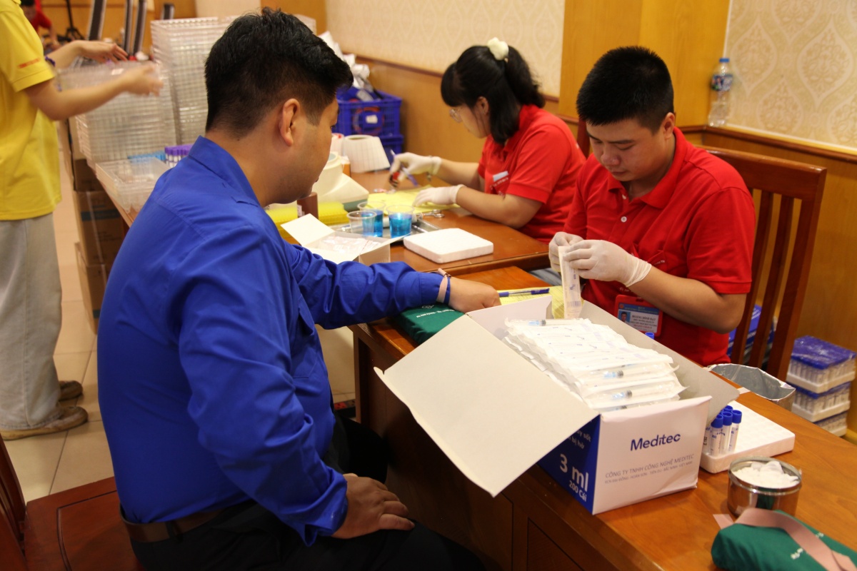 Đoàn Thanh niên NHTW tổ chức Ngày hội Hiến máu tình nguyện năm 2025