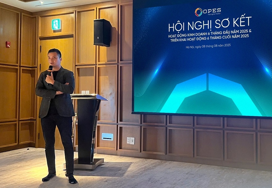 Ông Nguyễn Hữu Tự Trí – Phó Tổng Giám đốc thường trực của OPES phát biểu trong Hội nghị sơ kết Ông Nguyễn Hữu Tự Trí – Phó Tổng Giám đốc thường trực của OPES phát biểu trong Hội nghị sơ kết