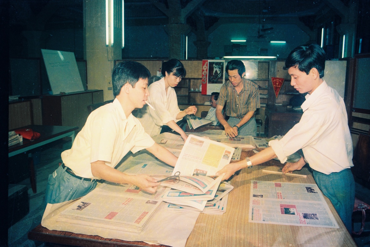 Hành trình góp phần viết nên câu chuyện lịch sử vẻ vang của ngành Ngân hàng Hành trình góp phần viết nên câu chuyện lịch sử vẻ vang của ngành Ngân hàng