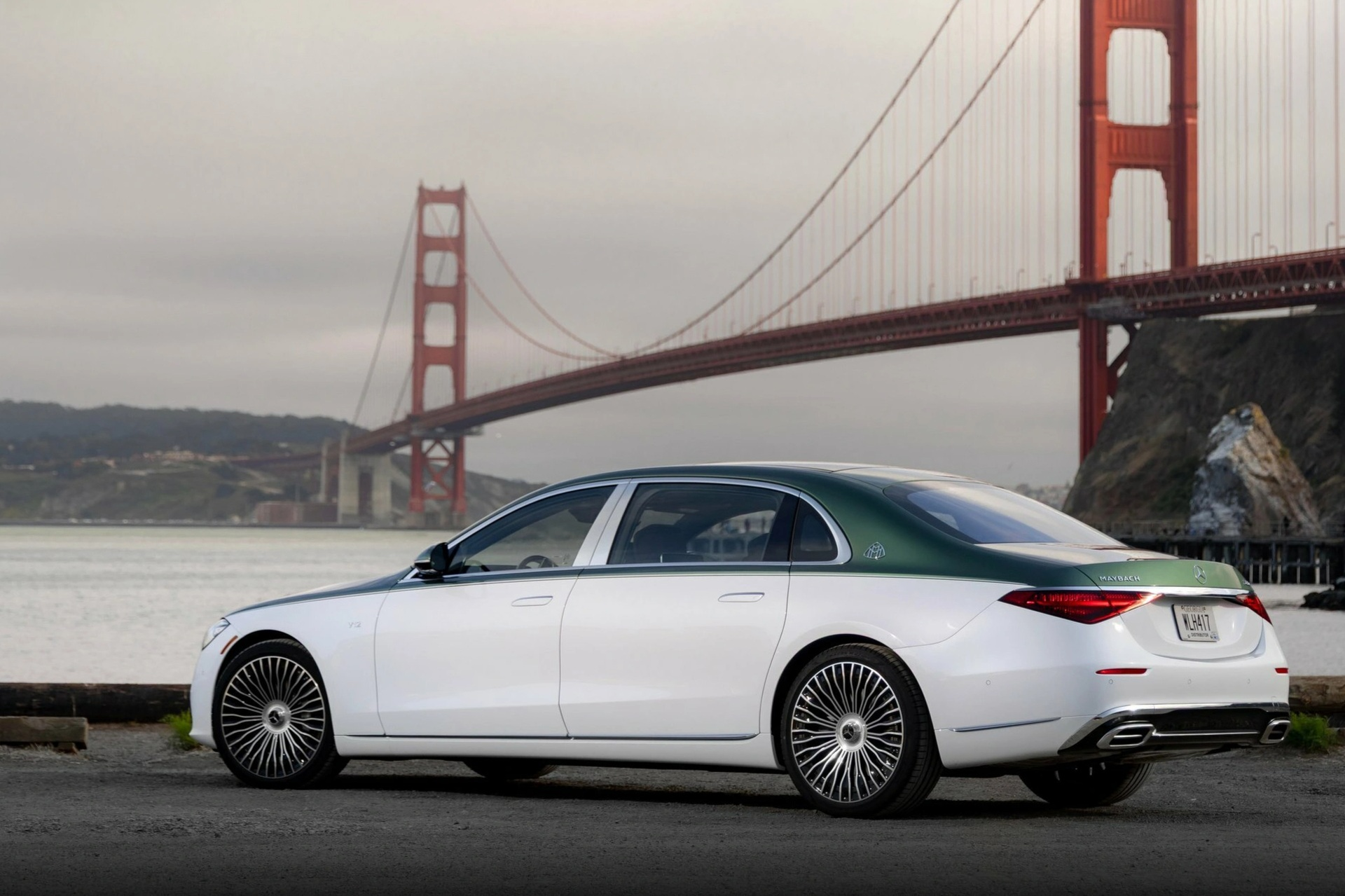 S680 Emerald Isle: Sedan siêu sang của Maybach mang hương gỗ và muối biển