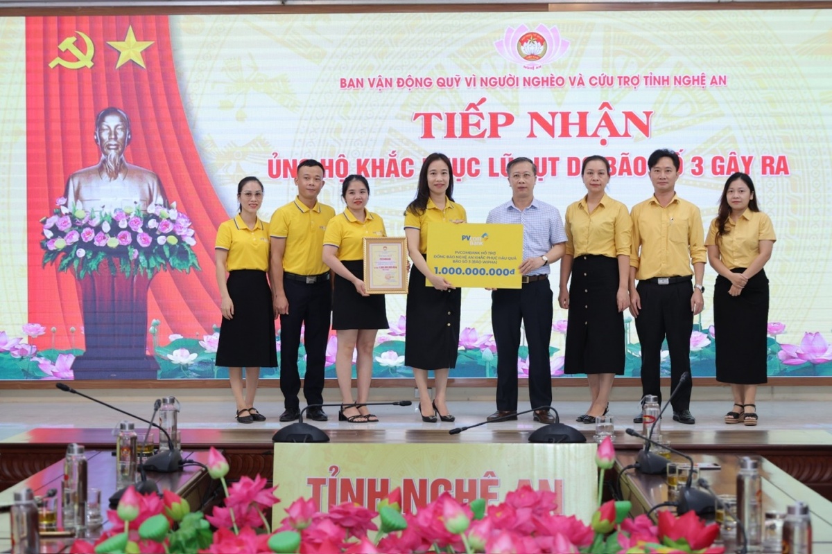 PVcomBank hỗ trợ nhân dân tỉnh Nghệ An sớm ổn định cuộc sống, khôi phục sản xuất PVcomBank hỗ trợ nhân dân tỉnh Nghệ An sớm ổn định cuộc sống, khôi phục sản xuất