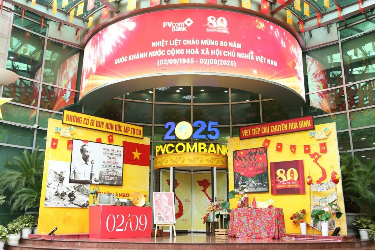 Góc check-in “siêu đẹp” cho người dân và du khách trong những ngày kỷ niệm 80 năm Cách mạng Tháng Tám và Quốc khánh 2/9 Góc check-in “siêu đẹp” cho người dân và du khách trong những ngày kỷ niệm 80 năm Cách mạng Tháng Tám và Quốc khánh 2/9