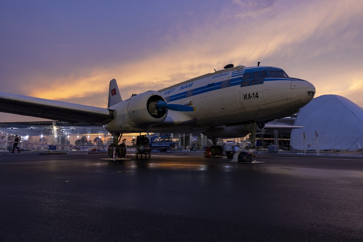 Chiếc chuyên cơ IL-14 từng vinh dự chở Chủ tịch Hồ Chí Minh Chiếc chuyên cơ IL-14 từng vinh dự chở Chủ tịch Hồ Chí Minh