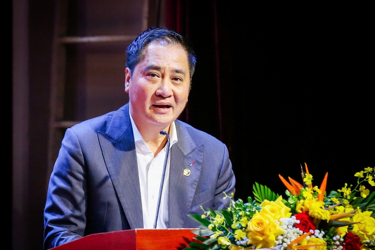 Ông Mai Xuân Sơn, Tổng Giám đốc T&T Group phát biểu tại Hội nghị