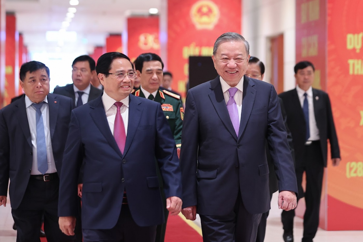 CHÍNH PHỦ DƯỚI SỰ LÃNH ĐẠO CỦA ĐẢNG - 80 NĂM HÀNH TRÌNH VÌ NƯỚC, VÌ DÂN CHÍNH PHỦ DƯỚI SỰ LÃNH ĐẠO CỦA ĐẢNG - 80 NĂM HÀNH TRÌNH VÌ NƯỚC, VÌ DÂN