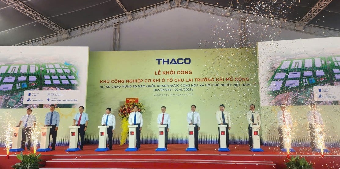 Lễ khởi công Khu công nghiệp Cơ khí Ô-tô Chu Lai Trường Hải mở rộng không chỉ đánh dấu bước tiến mới trong chiến lược phát triển ngành cơ khí chế tạo và công nghiệp hỗ trợ của Thaco.. Lễ khởi công Khu công nghiệp Cơ khí Ô-tô Chu Lai Trường Hải mở rộng không chỉ đánh dấu bước tiến mới trong chiến lược phát triển ngành cơ khí chế tạo và công nghiệp hỗ trợ của Thaco..