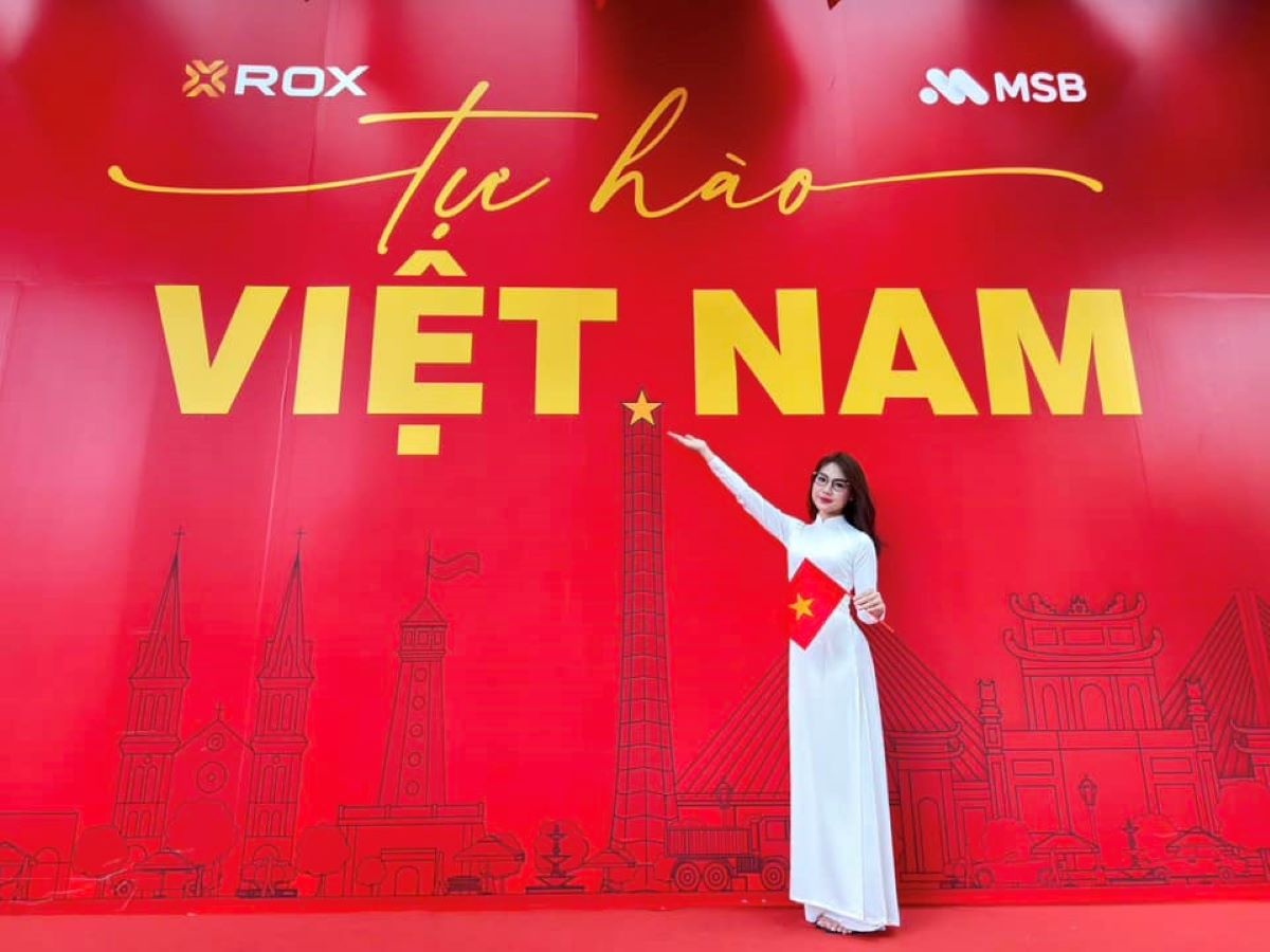 Mỗi một trái tim là một ngọn lửa yêu nước